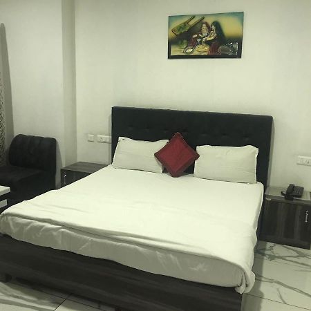 Hotel Sai Orchid Moradabad Bagian luar foto